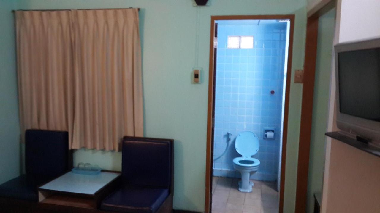 Singapore Hotel Hatjaj Kültér fotó